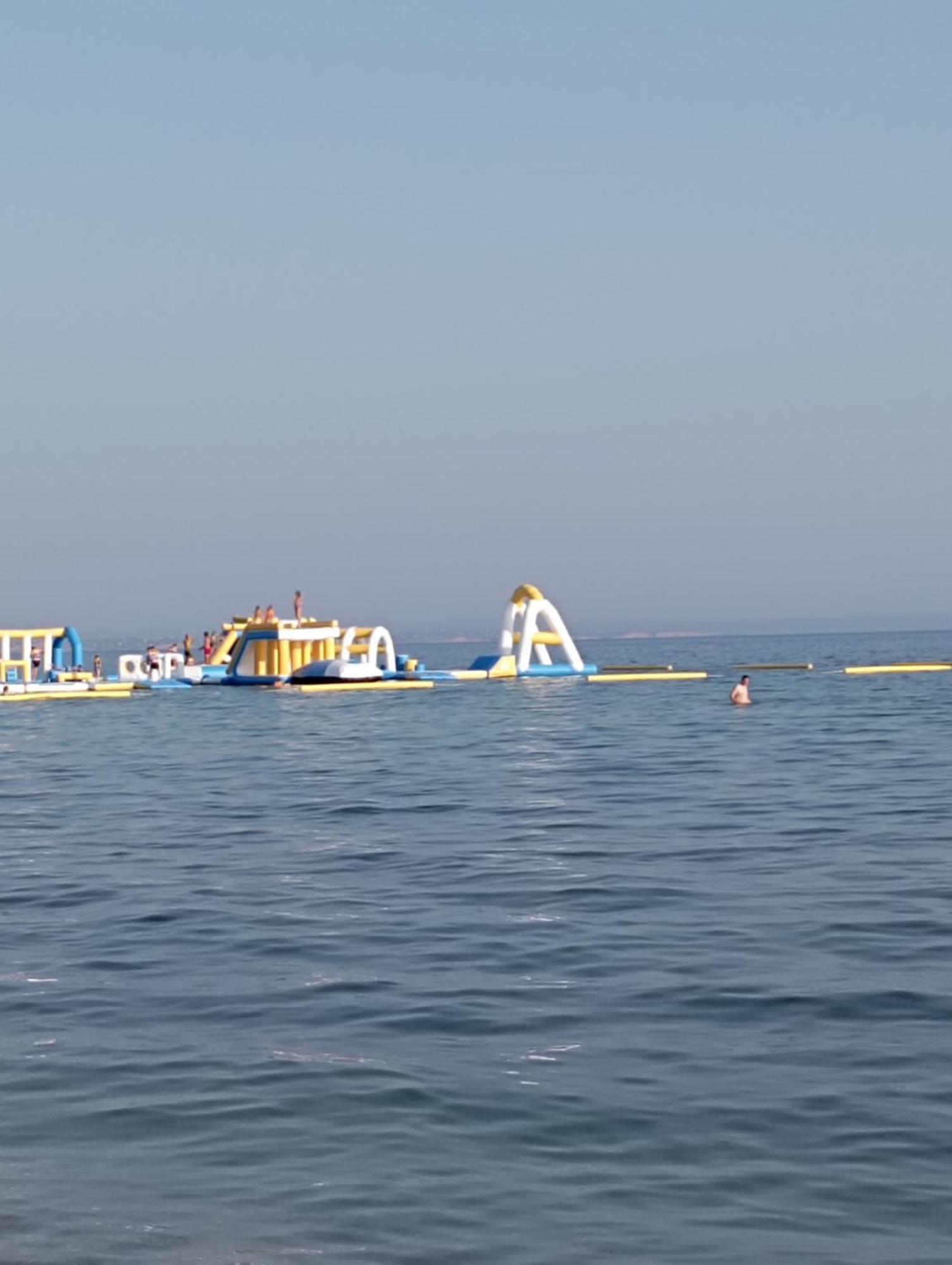 Райский Уголок نيا موذانيا المظهر الخارجي الصورة